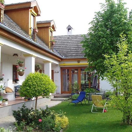 Hotel Rudolf'S Fogado Zsira Zewnętrze zdjęcie