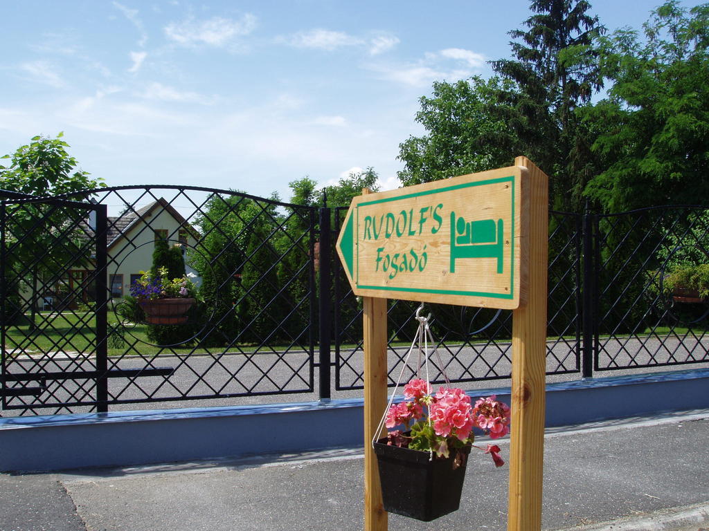 Hotel Rudolf'S Fogado Zsira Zewnętrze zdjęcie